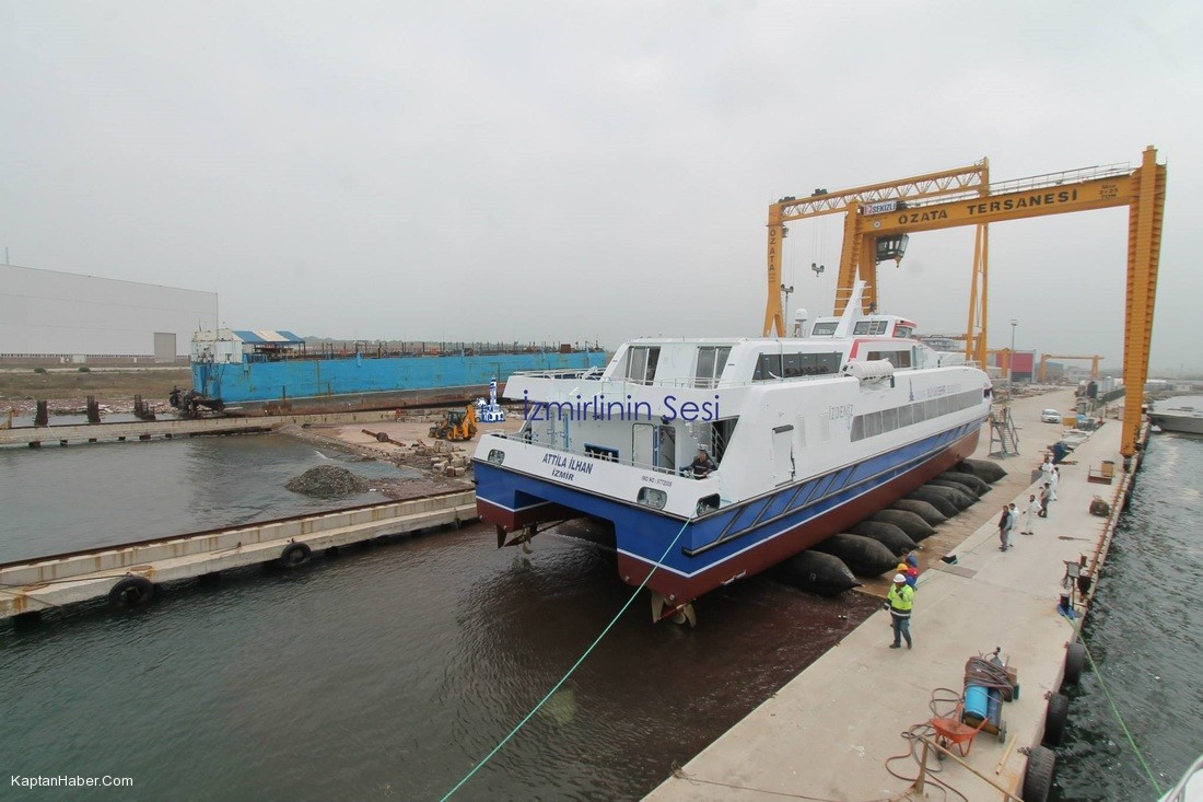 İzmir'in yeni gemisi 'Attila İlhan ...