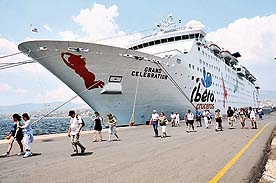 İzmir&#039;e 1000. Kruvaziyer Gemi