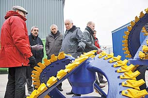 İzmir Körfezi&#039;nde Çamur Tartışması