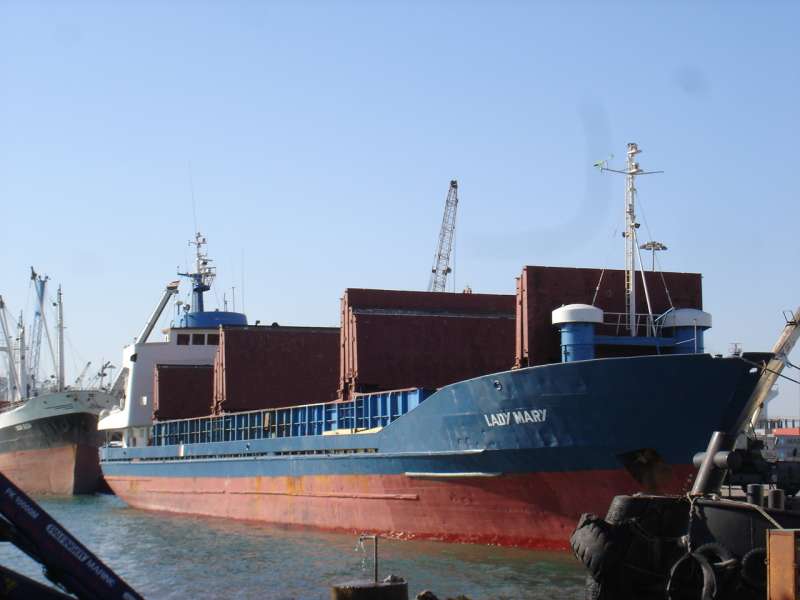 Geminin yakıtı Kıbrıs açıklarında bitti