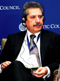 'Eşsiz güzellikteki Boğazlar tanker trafiğini taşıyamıyor'