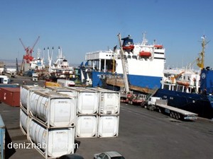 Girne ve Magusa Limanlarında liman işçilerinden eylem