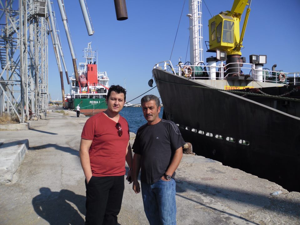 Ailesi ve Arkadaşları İlyas Kaptan'ı Bekliyor