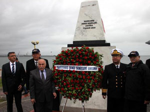 O Üç Gemi &#039;Bezm-i Alem&#039;, &#039;Bahr-i Ahmer&#039; ve &#039;Mithat Paşa&#039;