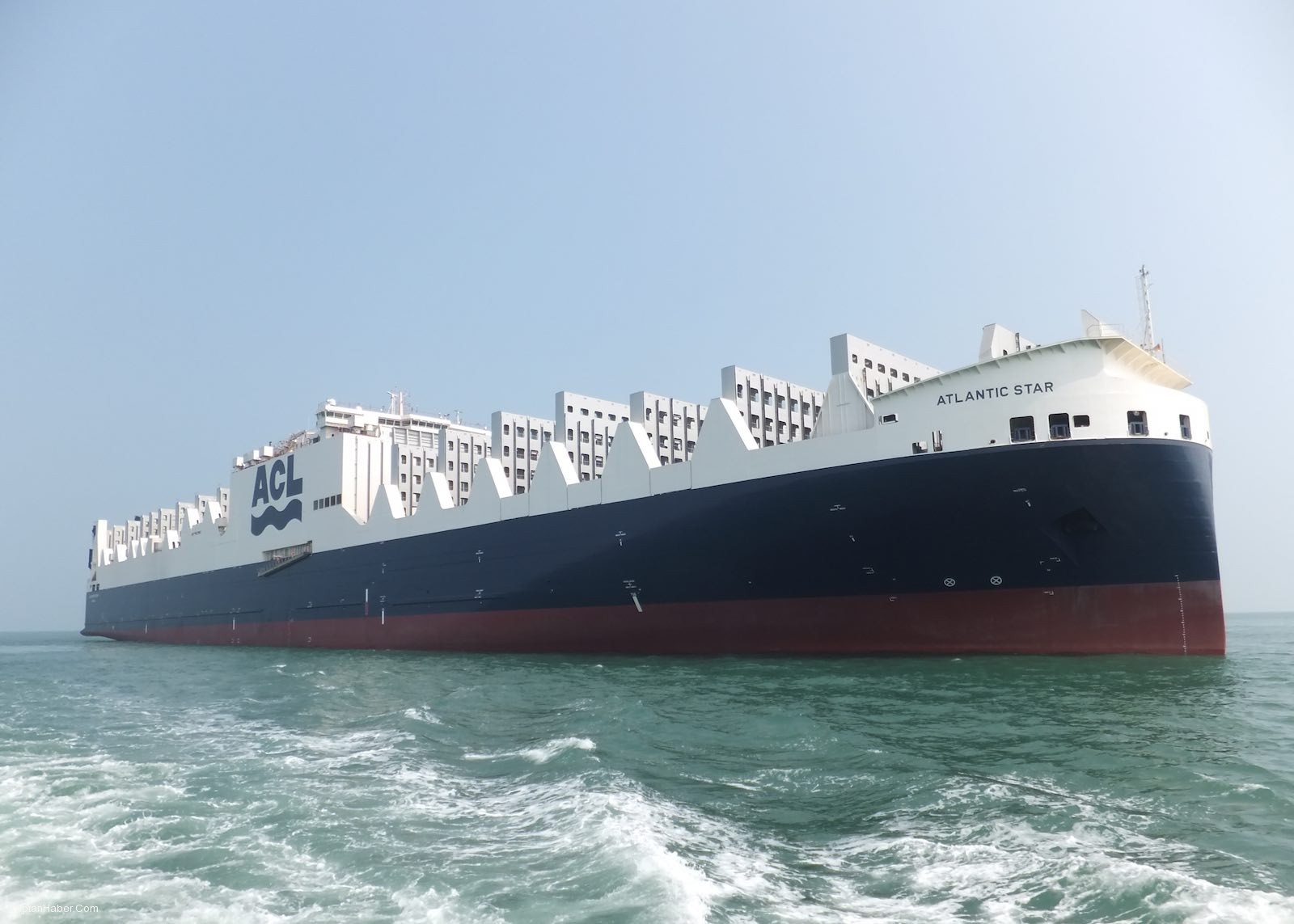 Çinliler, Dünyanın En Büyük Con-Ro Gemisini Yaptı