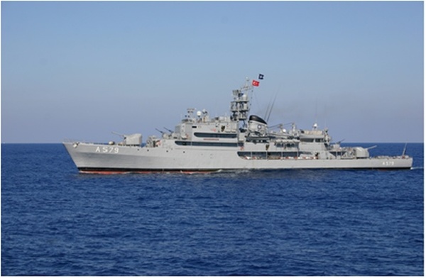 Yardımına ABD&#039;nin Füze Gemisi Koştu