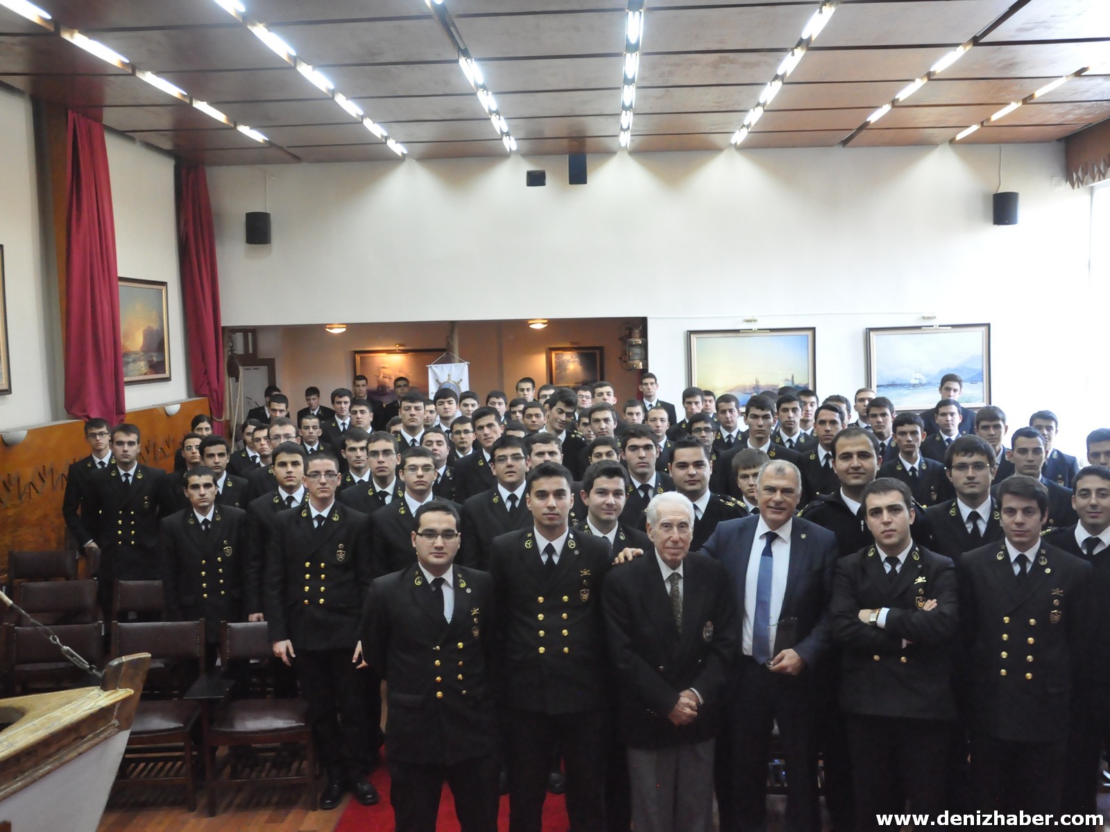 TURKON Lıne İTÜ Kariyer Günlerindeydi