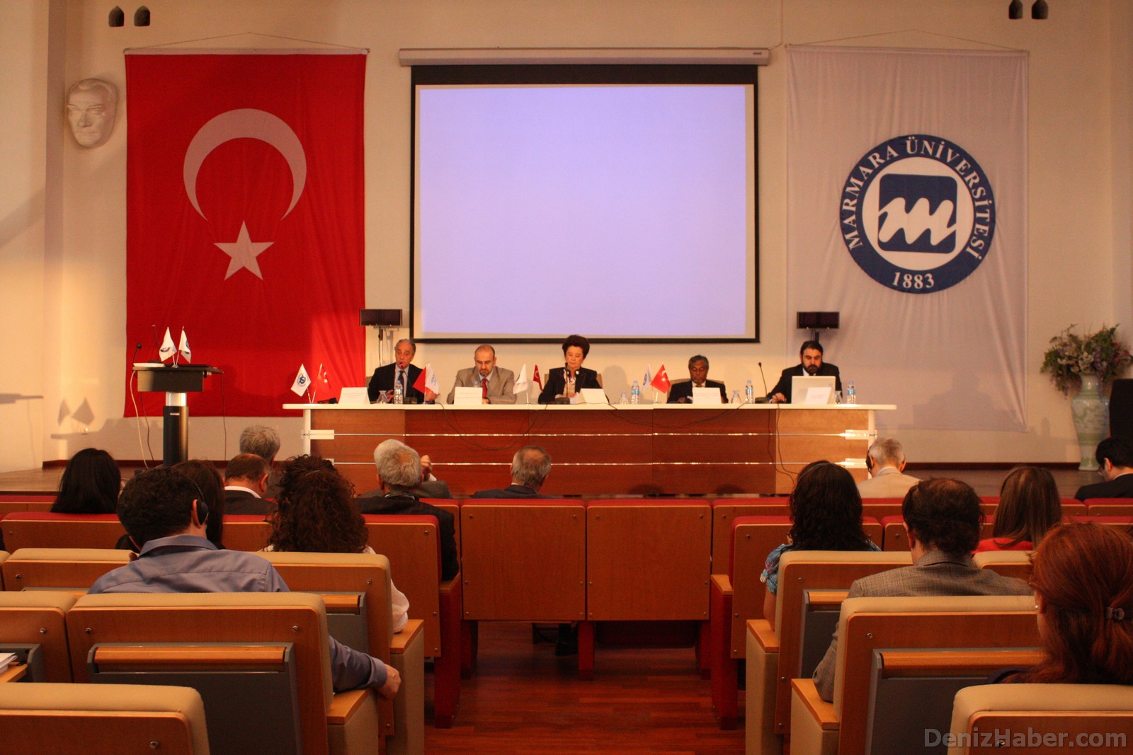 "Deniz Hukukunun Güncel Sorunları"