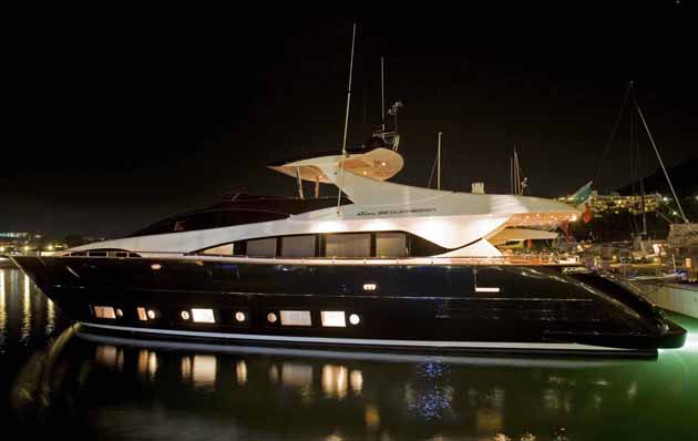 11 Milyon Dolarlık Yata Türk Talip