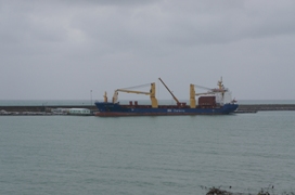 İnebolu Limanına gelen en büyük gemi