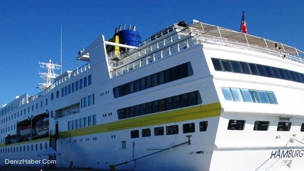 Sezonun ilk gemisi &quot;Hamburg&quot; Çanakkale&#039;de