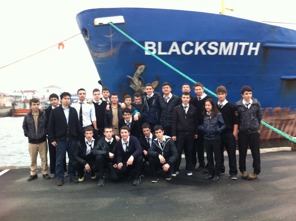 Denizcilik Öğrencileri Gemi Ziyaretinde