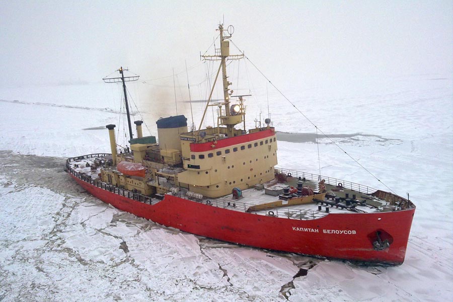 Azak Denizi, Buzkıran ve Hasta Gemiciler