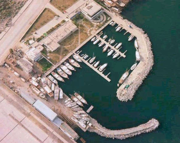 Levent Marina'ya Bakacak Bir Kiracı Aranıyor!