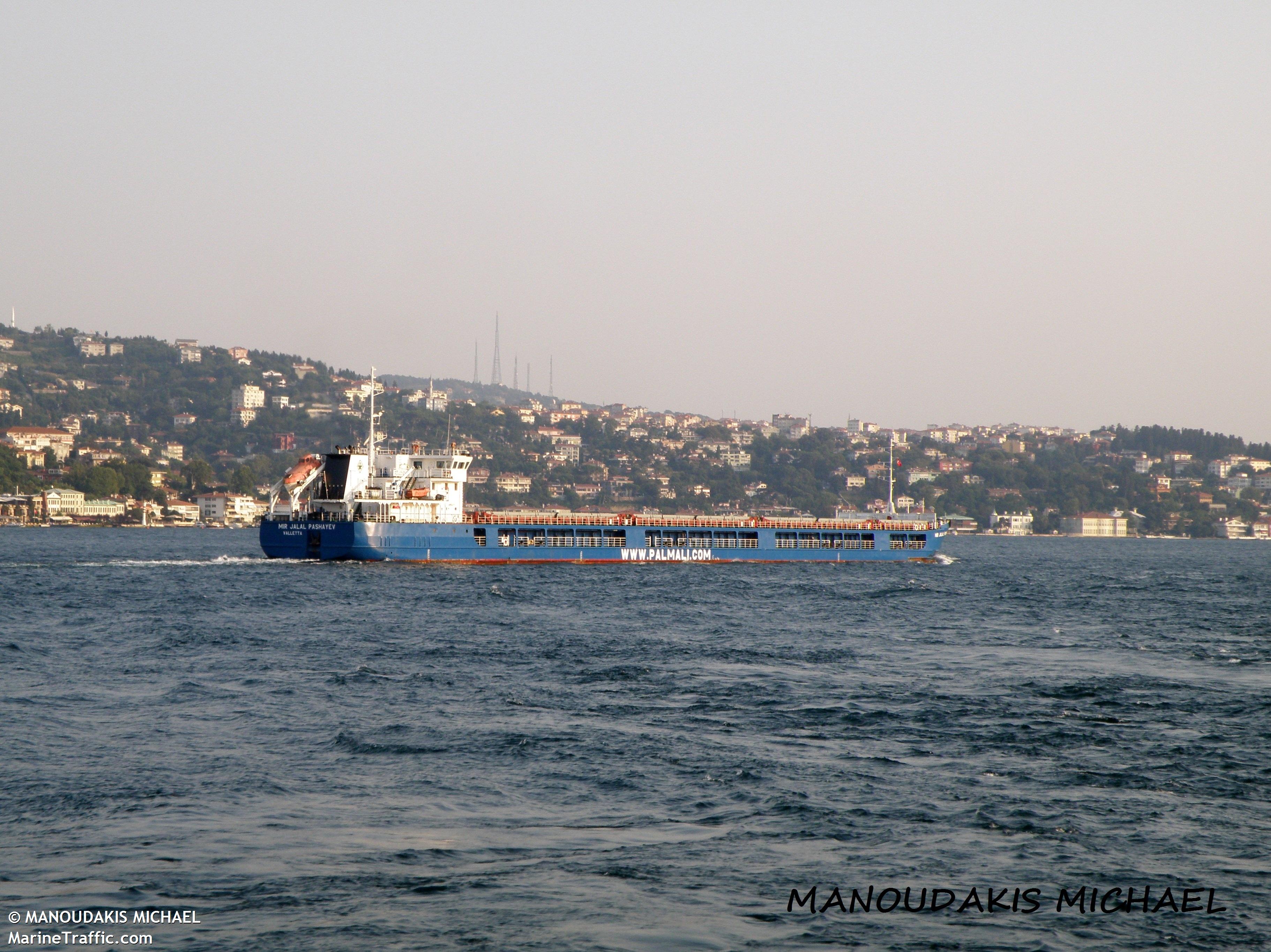 Palmali'nin Gemisi Boğaz'da Arızalandı
