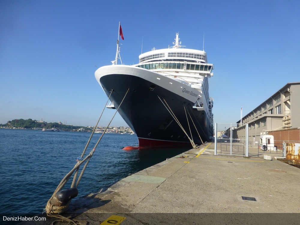 QUEEN ELIZABETH İstanbul'a Geldi