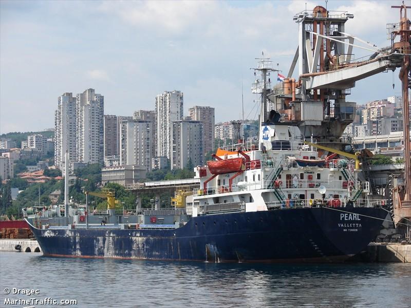 İcradan Satılık 108 metre yük gemisi