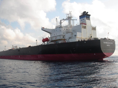 Korsanlar Savina Caylyn adlı tankeri kaçırdı