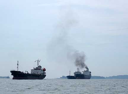 Küresel Isınmayı da Gemilere Yıktılar