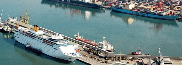 İzmir Limanını Avusturyalı özelleştirecek