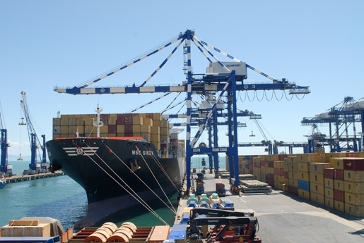 Dev Konteyner Gemileri Marport’a Uğradı