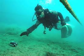 Akyaka'da Deniz Dibi Temizliği