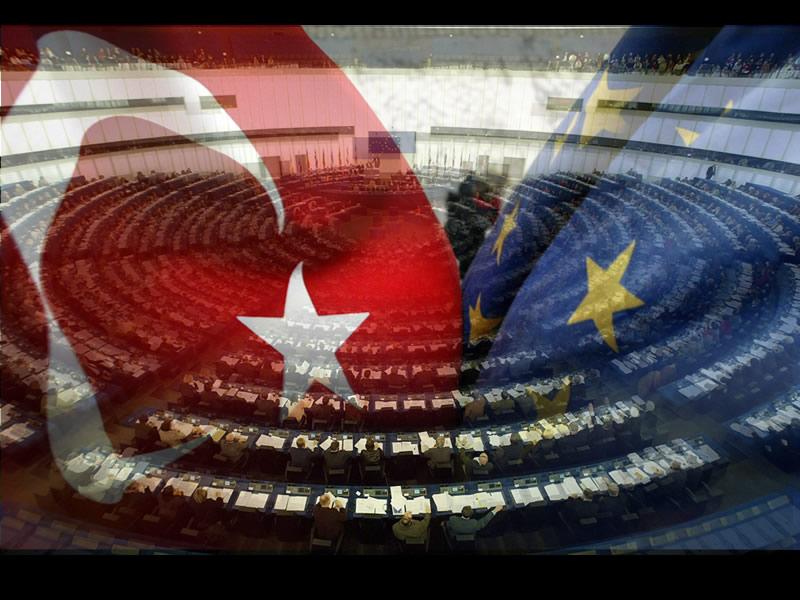 AP Türkiye Raporunu Tartışacak