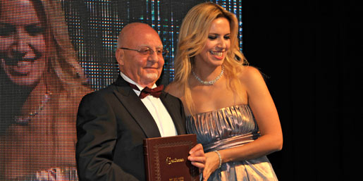 'En Çevreci Centilmen', Lucien Arkas