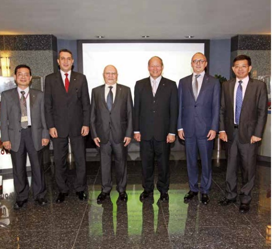 Arkas Line ile Yang Ming  güçlerini birleştirdi