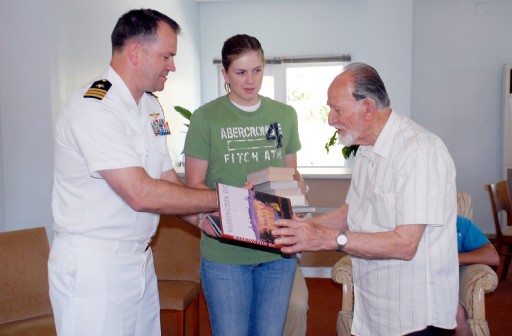 Marmaris'te ABD Askeri Gemisi