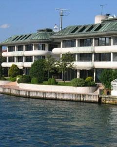 Aslanoba, Sabancı’lardan Yalı Aldı