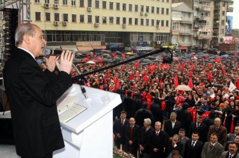 Bahçeli&#039;den Teşkilatlarına Genelge