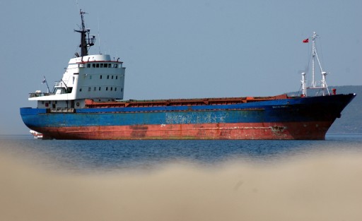 Karaya Oturan Baltic Forest Yüzdürüldü