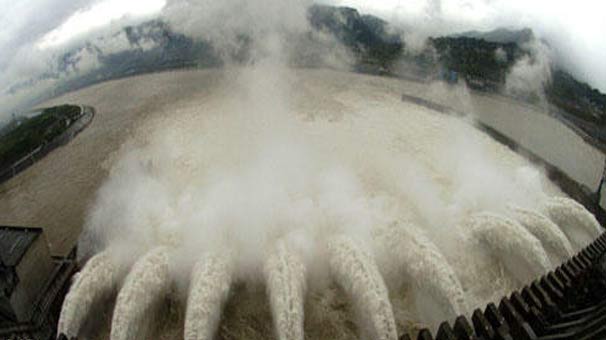 Ani Su Baskını 3 Kişinin Canına Mal Oldu