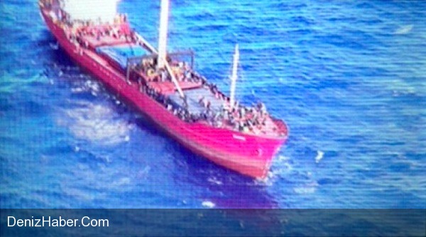 Türk gemisi Yunanistan&#039;ı Alarma Geçirdi