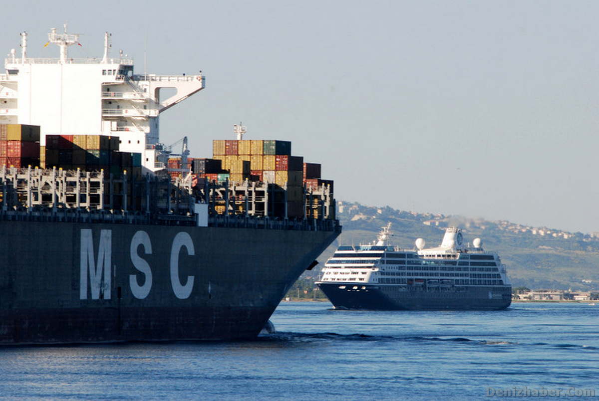 MSC Beatrice Çanakkale&#039; Boğazında