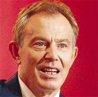 Blair'e Bush Kazığı