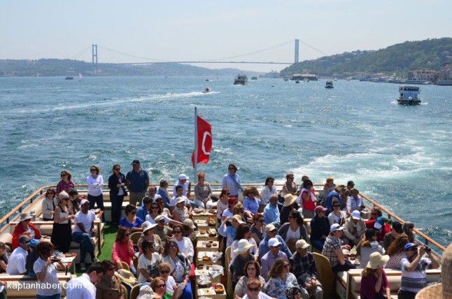 Teknelere Fazla Yolcu Kazalara Davetiye Çıkarıyor