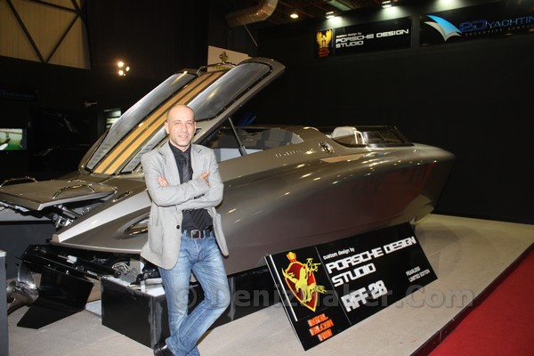 Cem Yılmaz, Boat Show&#039;da Yat Almamış