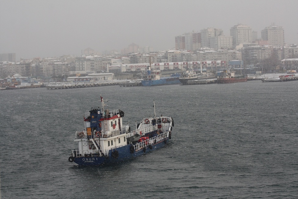 Tankerlere Tank Dolusu ÖTV&#039;siz Yakıt