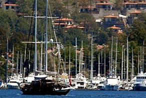 Teknelerin Motorlarını Çaldılar...