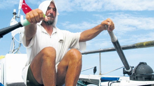 Çanakkale uğruna kürekle 8 bin km