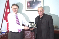 Çeyrek Asırlık Kaptana Plaket