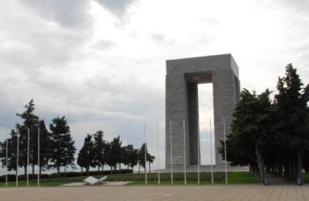 İstanbullulardan Çanakkale'ye Çıkarma