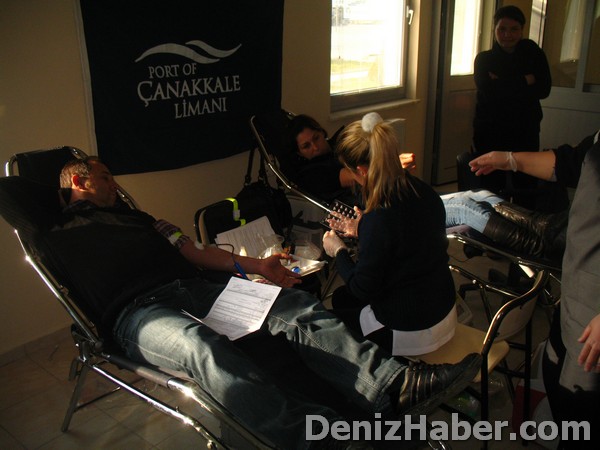 Çanakkale Limanından Kan Bağışına Destek