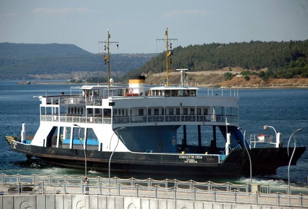 Gestaş, 2 Emektar Gemiyi Satıyor