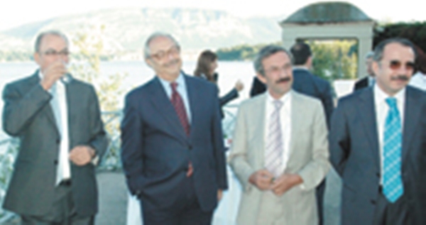 İşçi Aidatıyla Cenevre Tatili