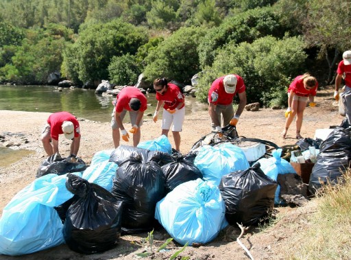 Cennet Koyu'nda Temizlik
