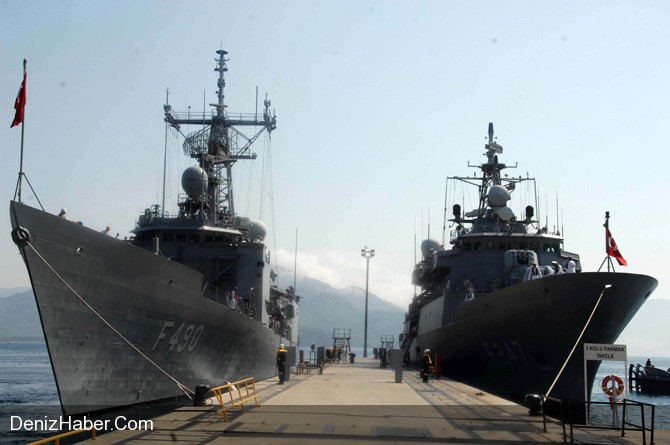 Türk Savaş Gemileri Bosna'ya Gidiyor