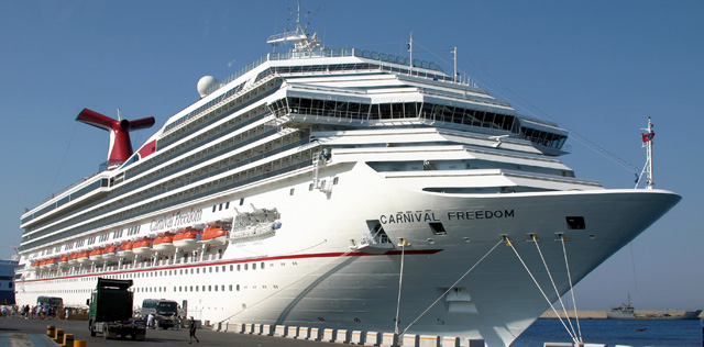 Dev Gemi Marmaris'e 3 Bin Yolcu Getirdi